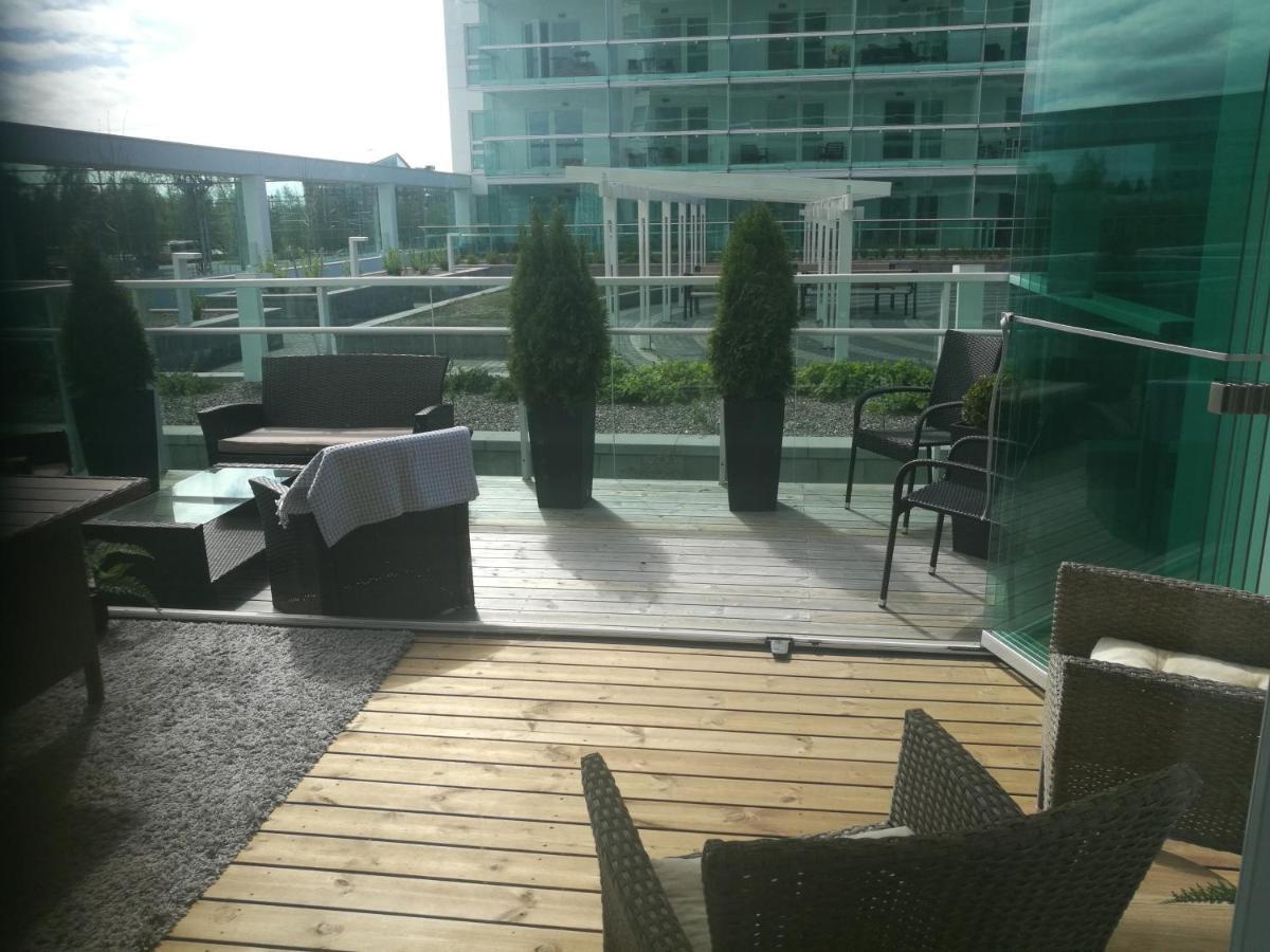 Starhomes Double Lux 8 Oulu Kültér fotó