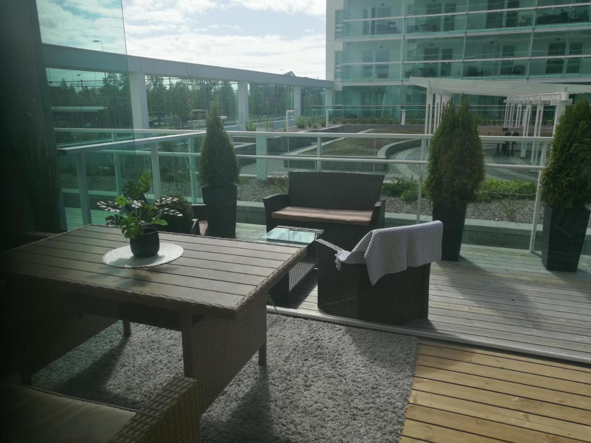 Starhomes Double Lux 8 Oulu Kültér fotó