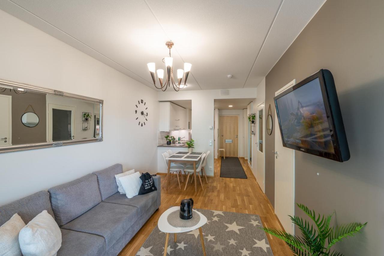 Starhomes Double Lux 8 Oulu Kültér fotó