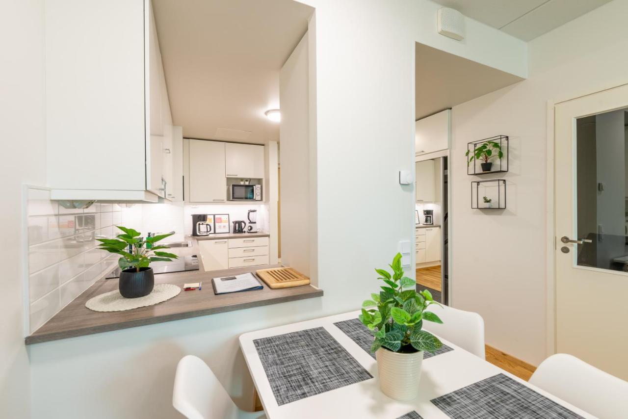Starhomes Double Lux 8 Oulu Kültér fotó